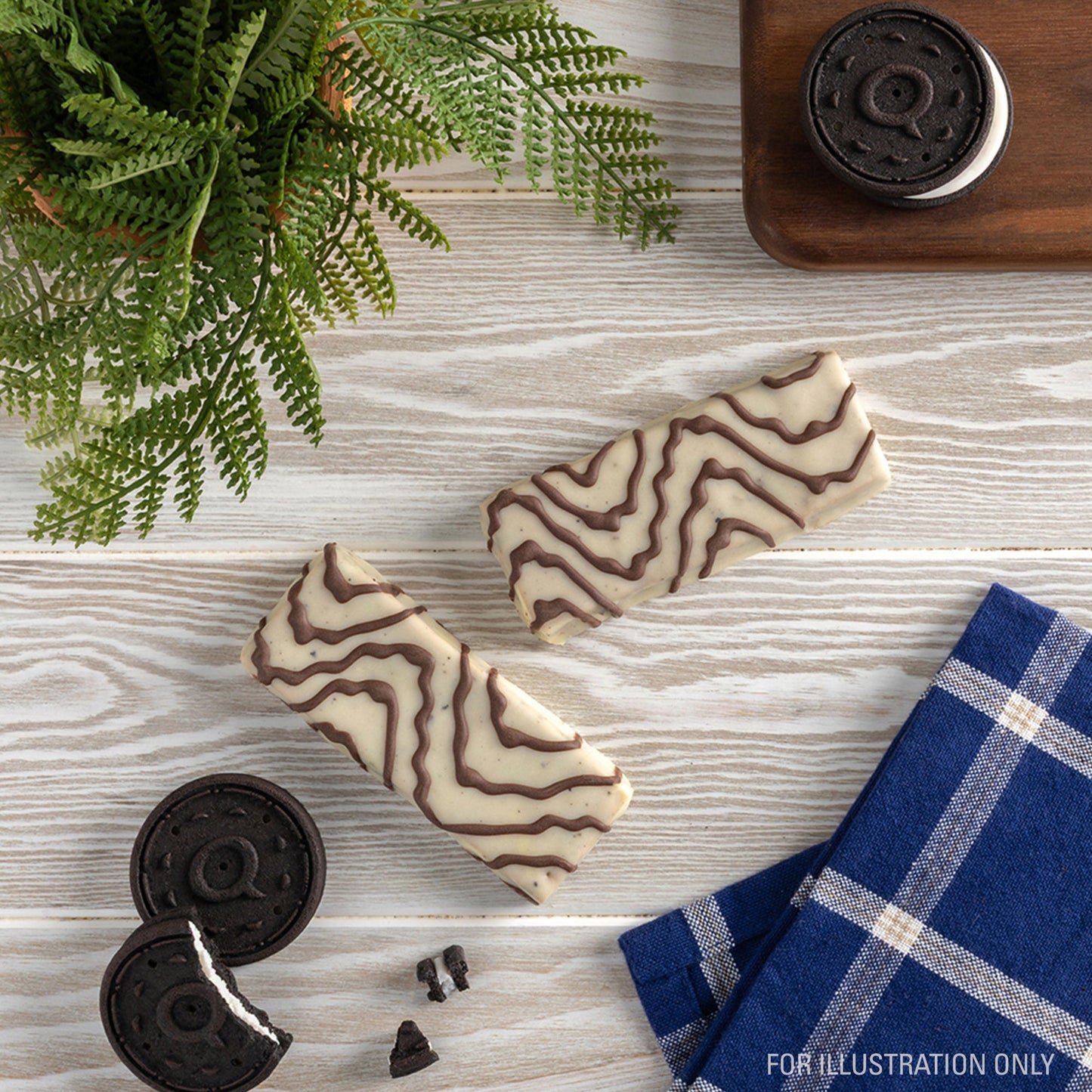 dipped-cookies-and-cream-protein-bars-x4 15807_QN_USA_ProteinBar_CAC_InterimAssetUpdate_Digital-Dipped-ProductCarouselSet_Tabletop2.jpg